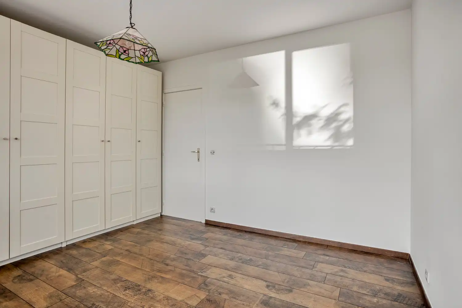 INSTAPKLAAR APPARTEMENT MET 2 SLPKS, 2 TERRASSEN EN AUTOSTAANPLAATS TE DIEST! foto 13
