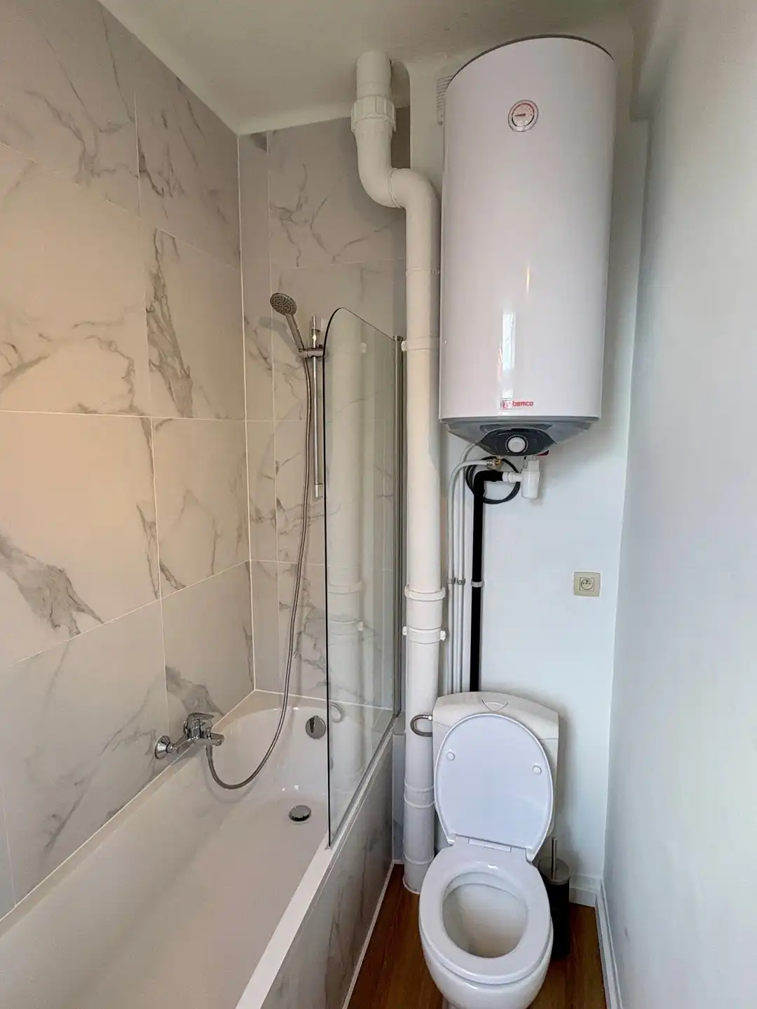 Gerenoveerd appartement met 1 slaapkamer! foto 6