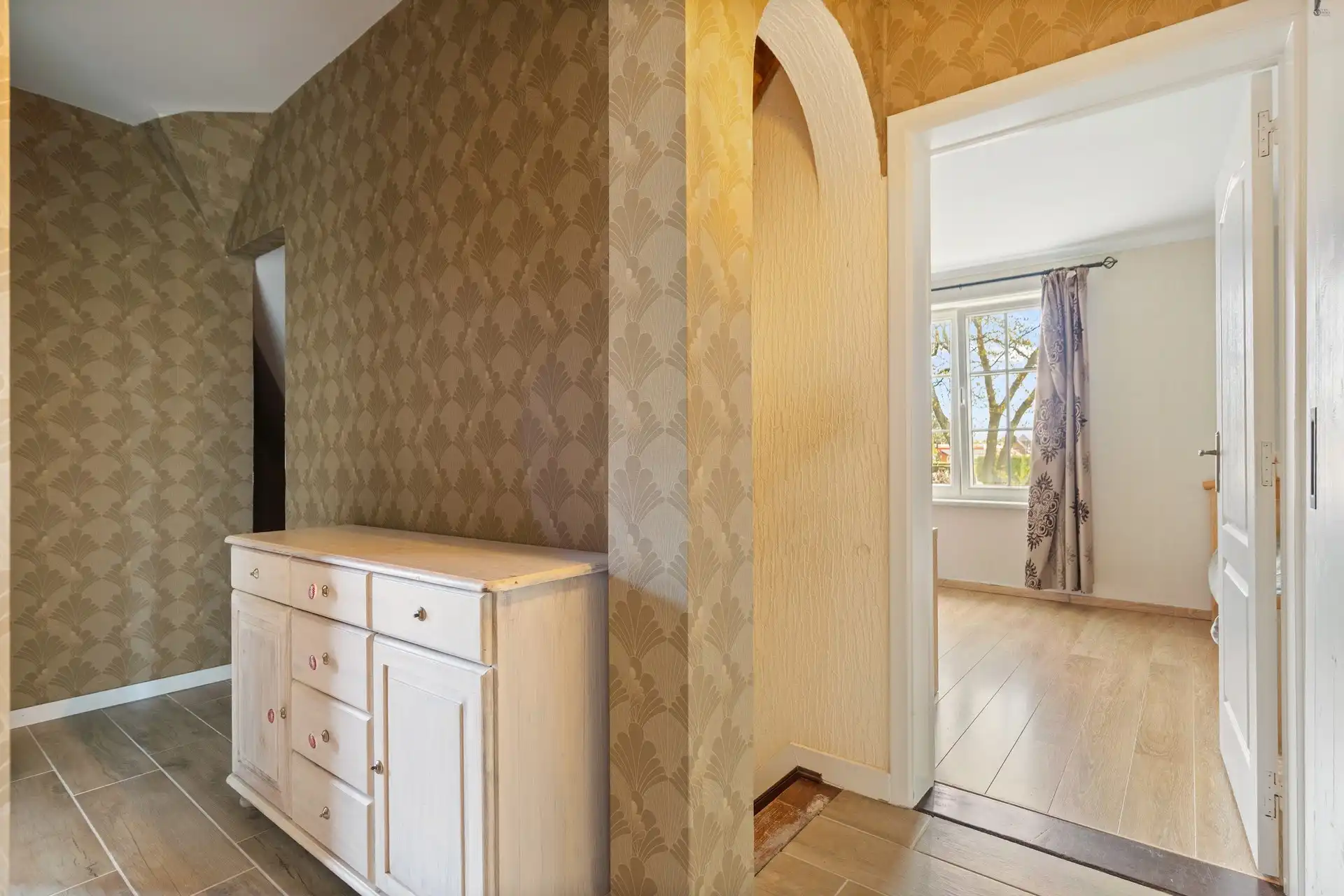 Prachtige open bebouwing met authentieke elementen foto 19