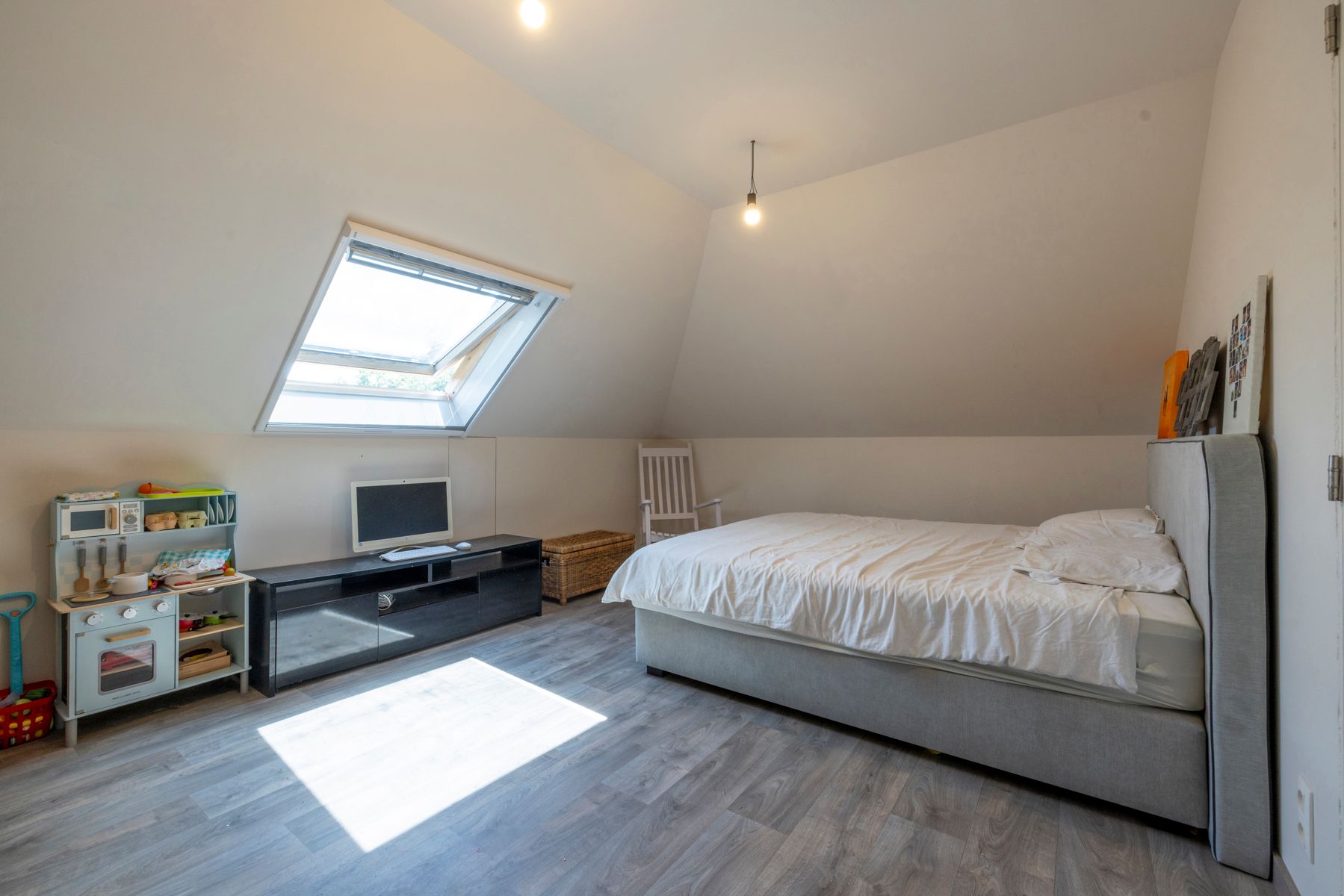Energiezuinige woning met 4 slaapkamers en garage te koop! foto 23