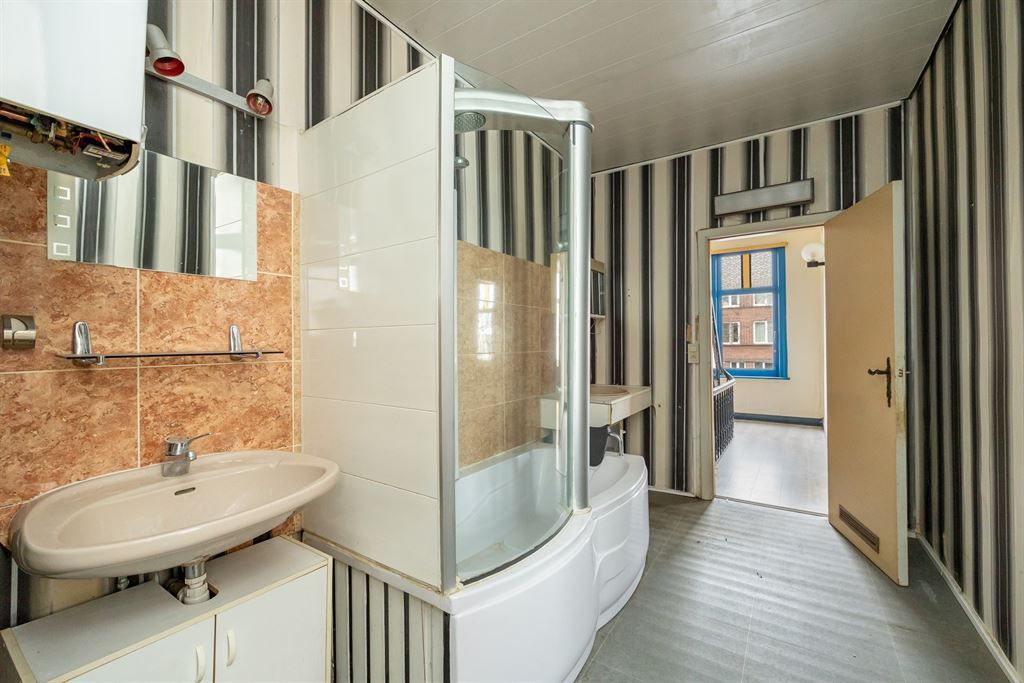 Te renoveren woning nabij Boelaarpark foto 16