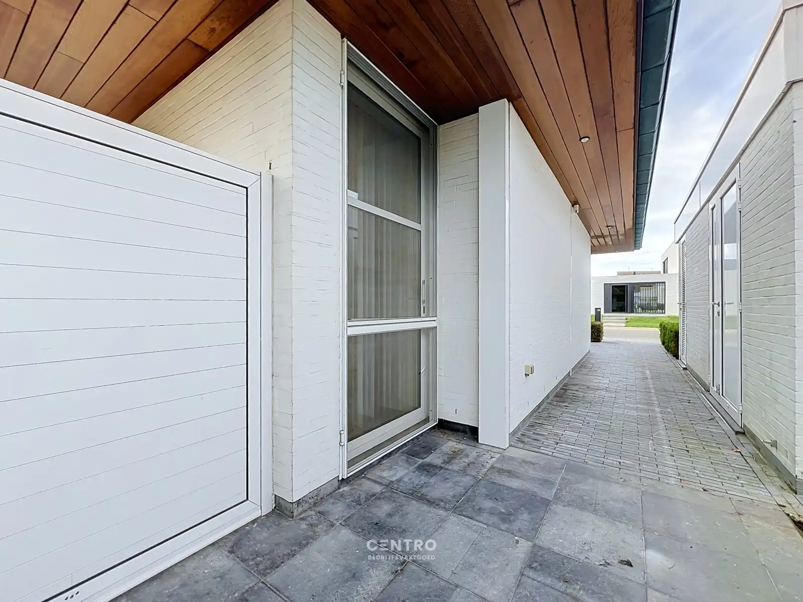 EXCLUSIEVE VILLA MET RUIME KANTOORVLEUGEL OP 1.191 M² – LUXE, RUIMTE EN VEELZIJDIGHEID! foto 39