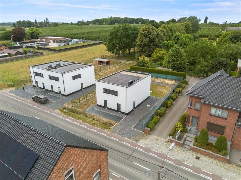 KNAPPE NIEUWBOUWWONING IN MODERNE STIJL foto 4