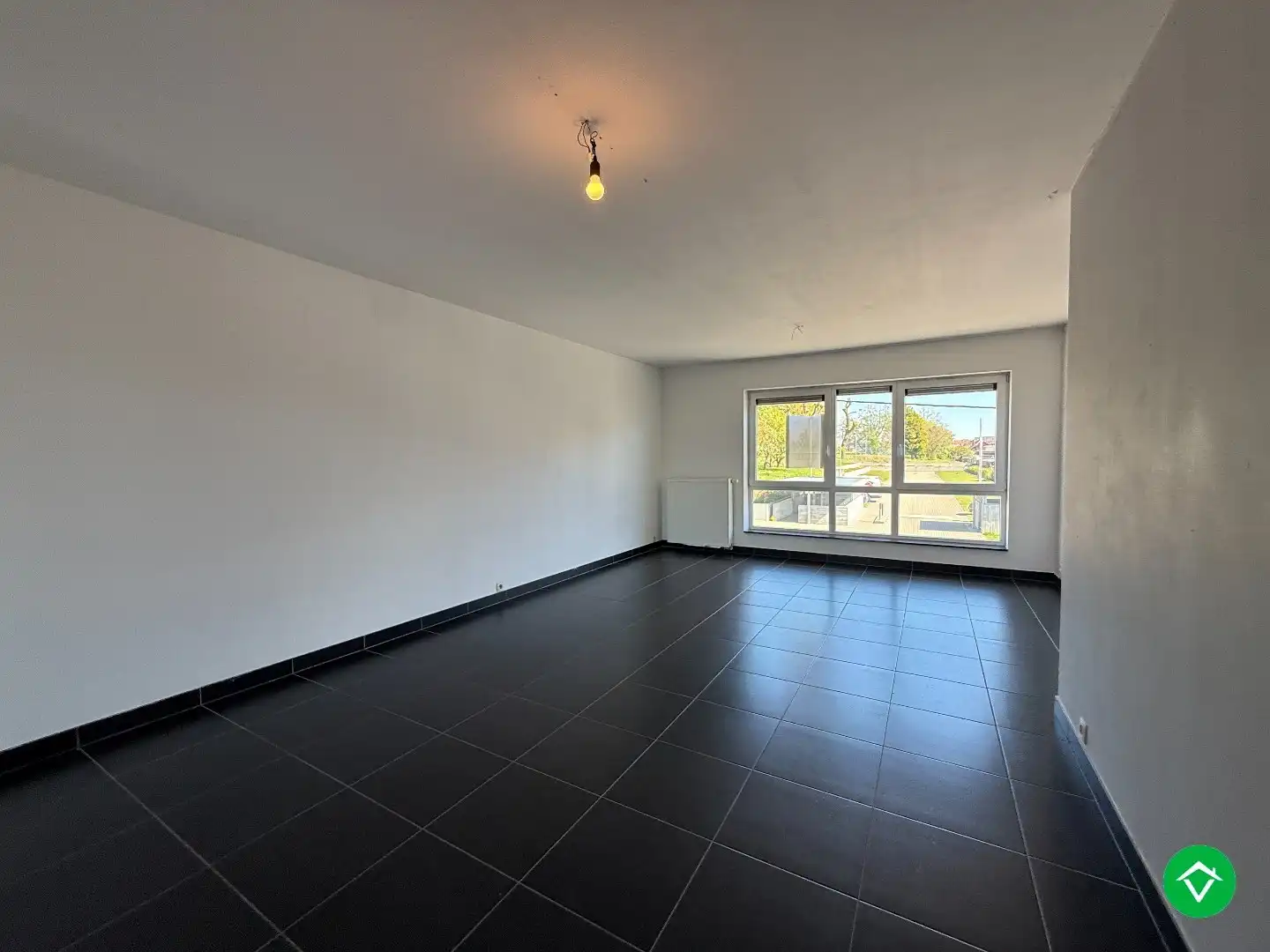 Duplexappartement met twee slaapkamers, zonneterras en parking te Moorslede  foto 5