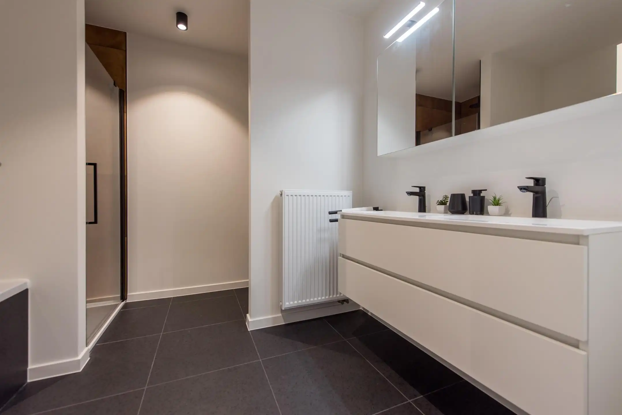 BEZOEK ONS MODELAPPARTEMENT IN HARTJE  CENTRUM foto 14