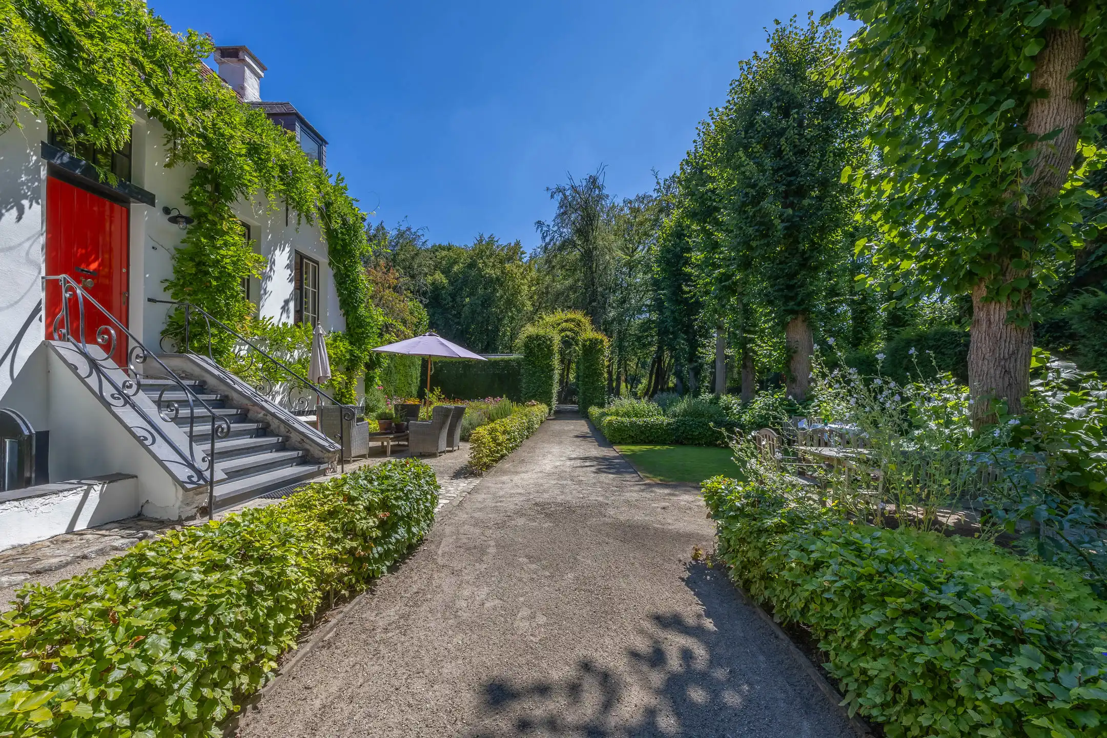 Historische karakterwoning op uniek groen perceel in Zoersel foto 29