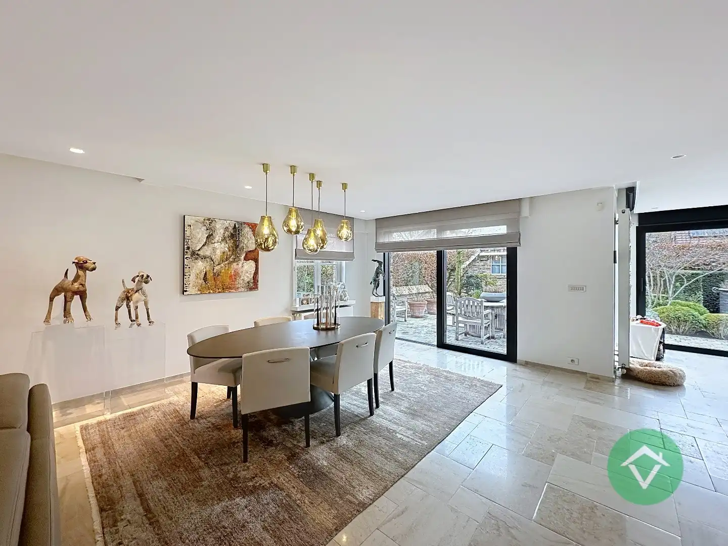 Exclusieve alleenstaande villa met zonnige tuin in een gegeerde woonomgeving te Koekelare foto 8