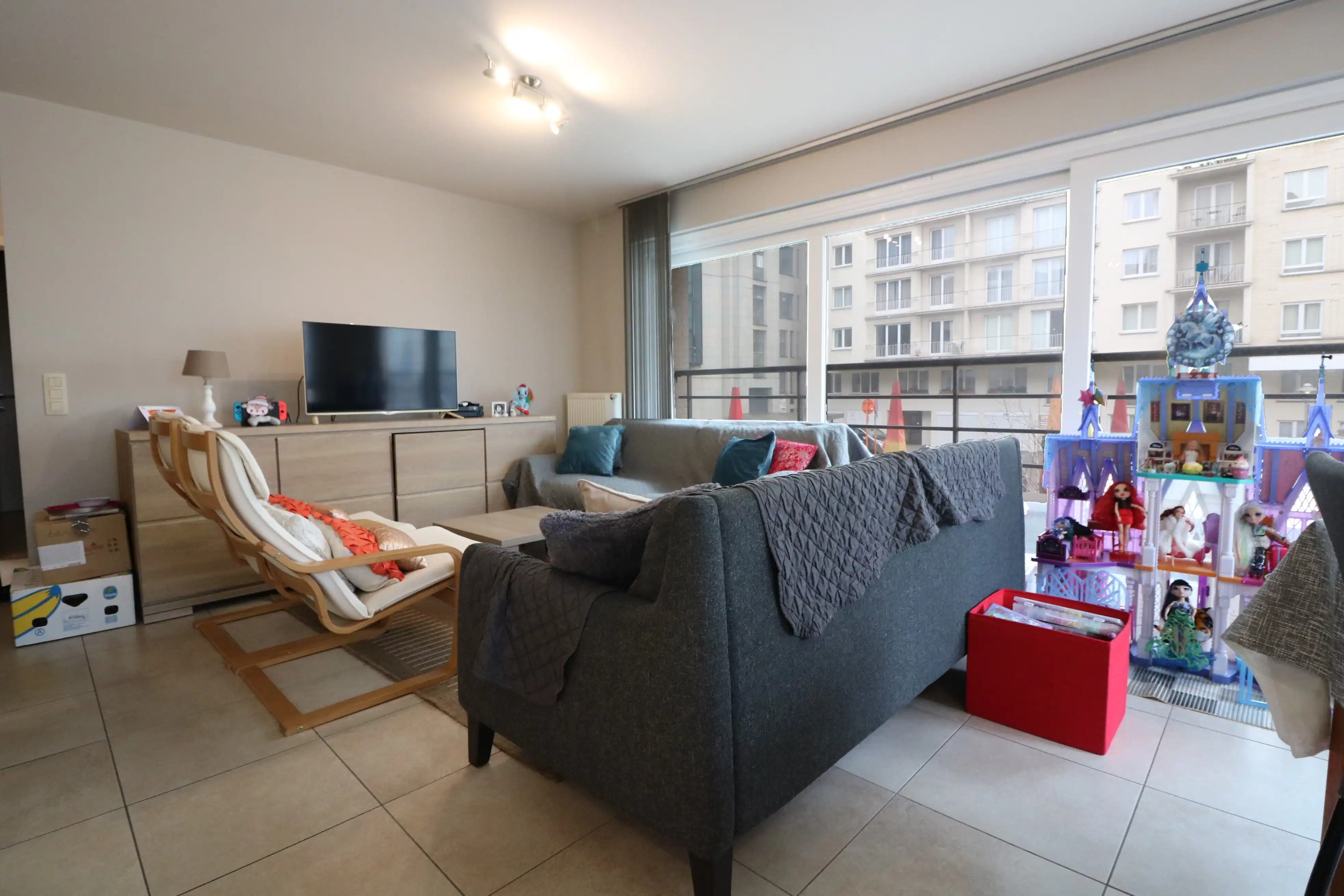 Recent hoekappartement met 2 slaapkamers en open zicht op het Casinoplein. foto 2