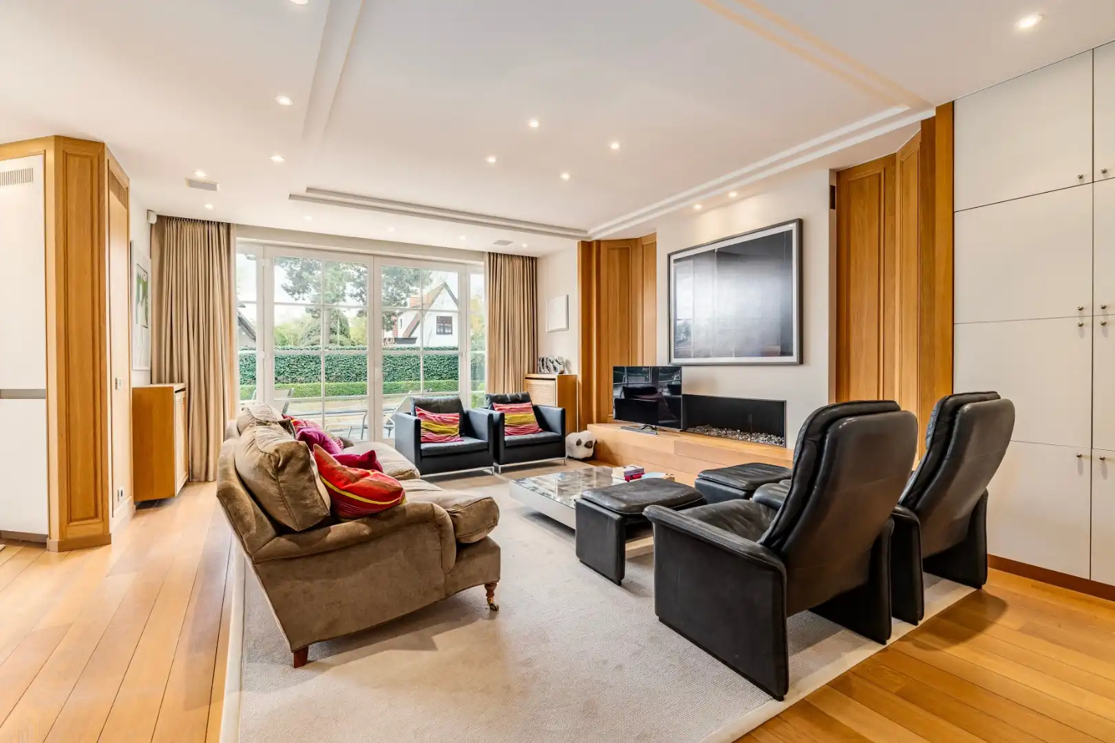 Exclusieve villa op eerste lijn aan de golf in de Magere Schorre foto 3