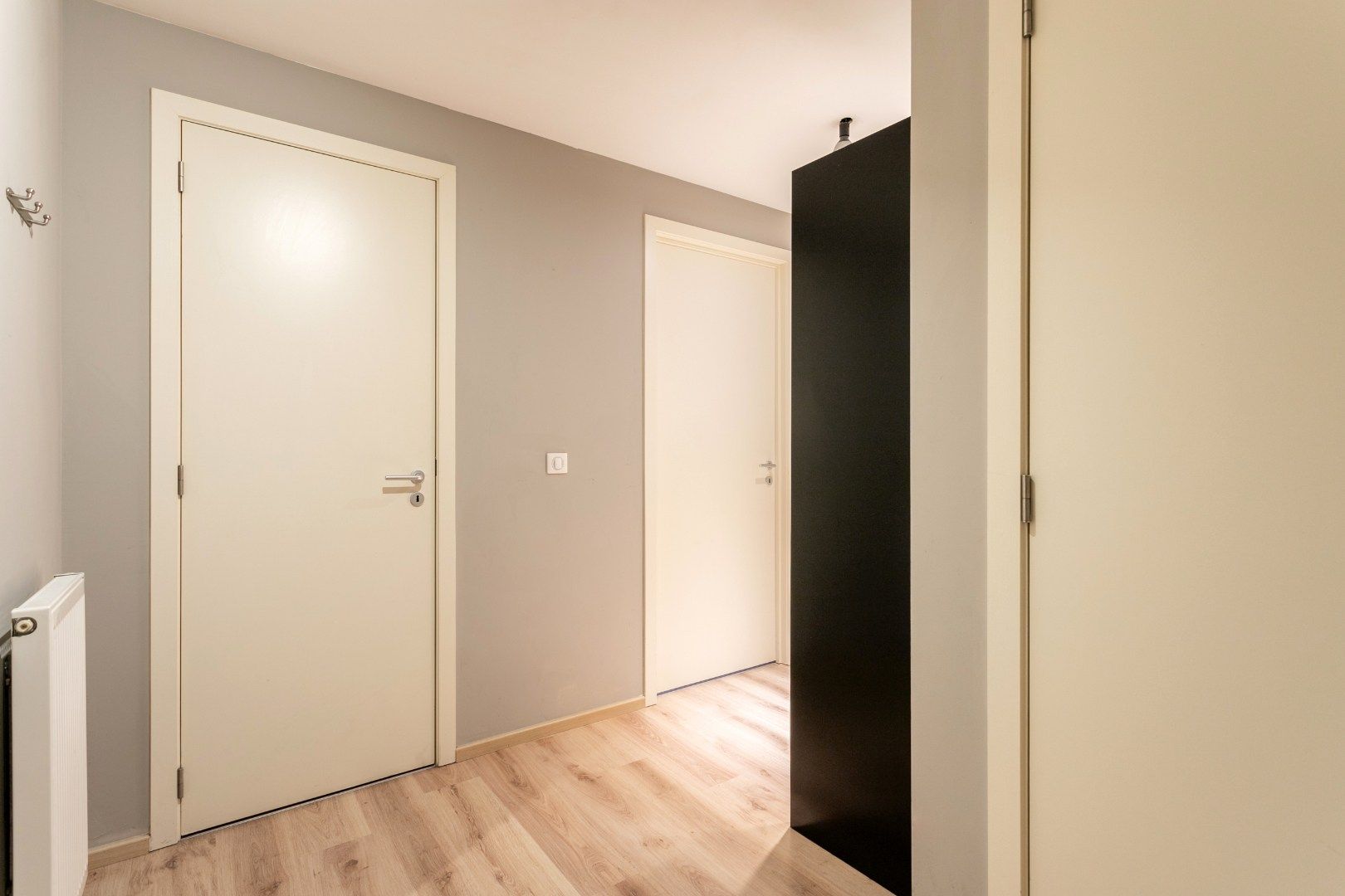 Energiezuinig 1-slpk appartement gelijkvloers met terras, parking en toplocatie nabij Brussel-Zuid foto 13