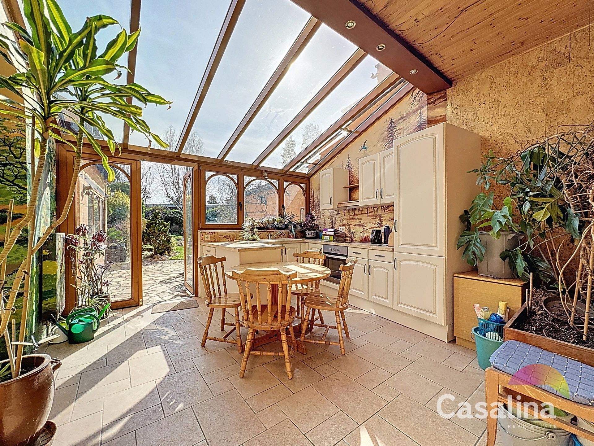 Woning met tuin, garage en atelier - Veel potentieel foto 5