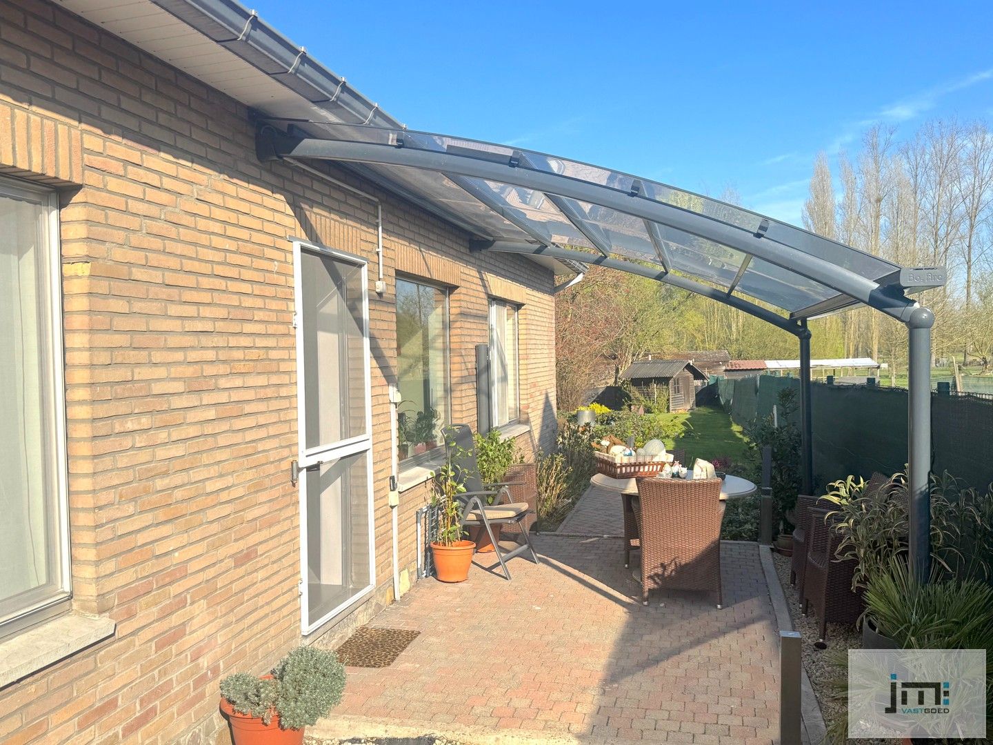 Gelijkvloerse woning foto 7