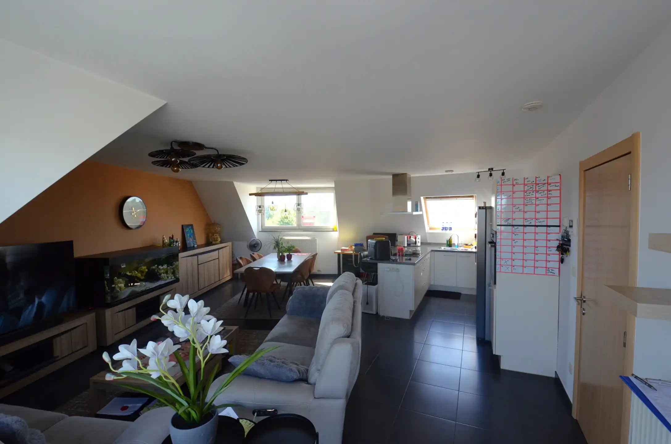 Dakappartement met ruim terras foto 5