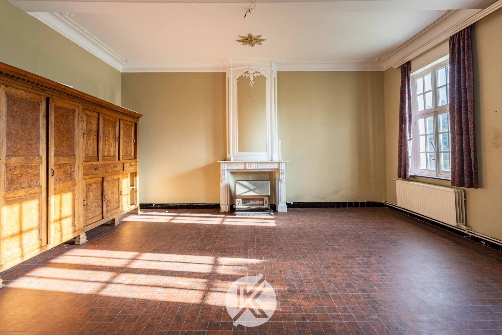 Tijdloze pastorie met historische allure op 4.057 m² foto 11