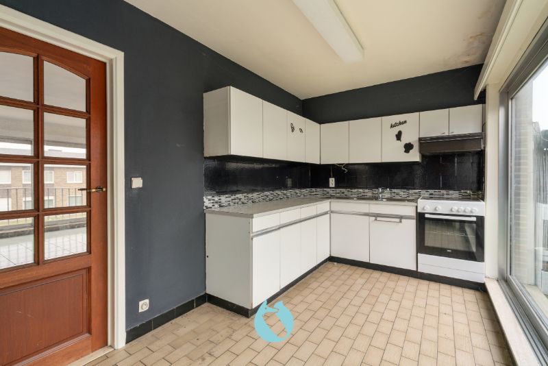 Kleinschalig gebouw met 2 appartementen en 2 garages foto 17
