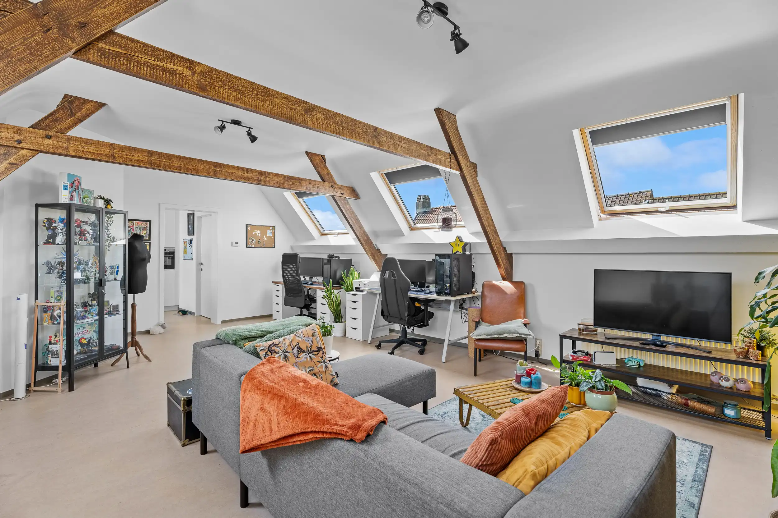 Instapklaar duplexappartement zonder syndic foto 3