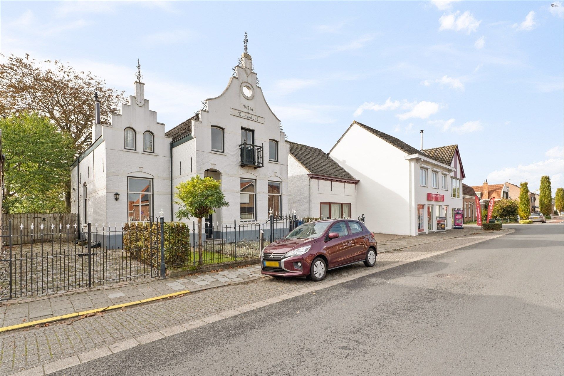 authentieke woning te Koewacht / Nederland foto {{pictureIndex}}