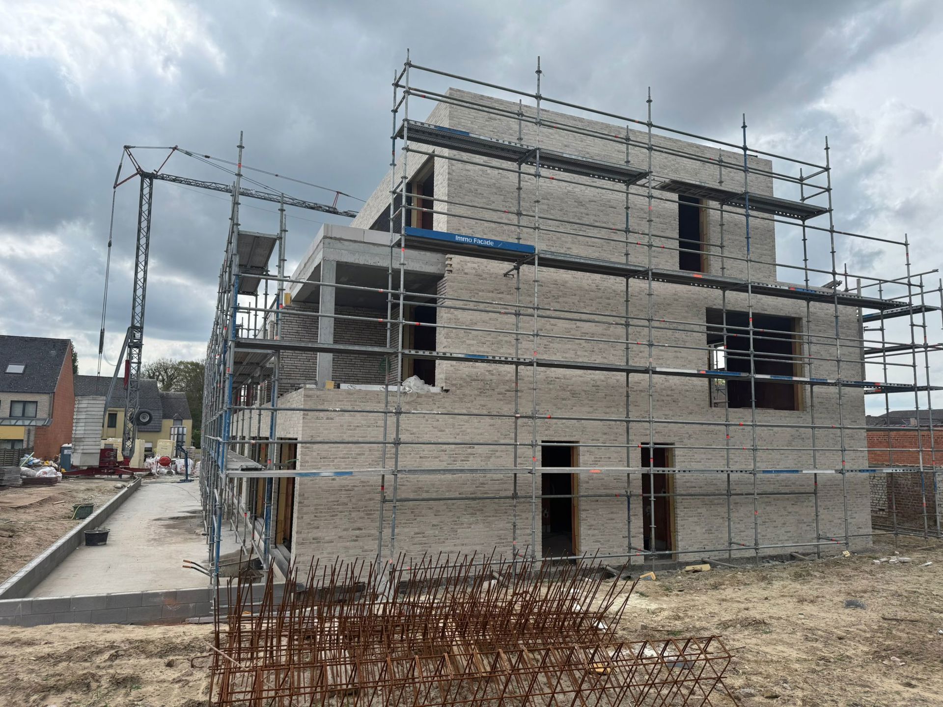 Nieuwbouwwoning met drie slaapkamers en garage foto 4