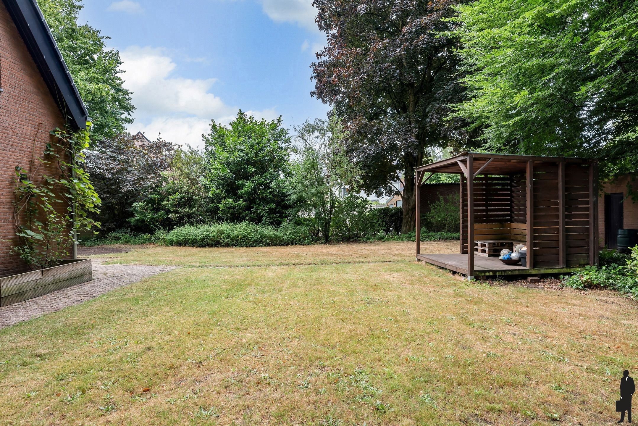 Instapklare vrijstaande woning met Zuid-Westelijke tuin foto 14