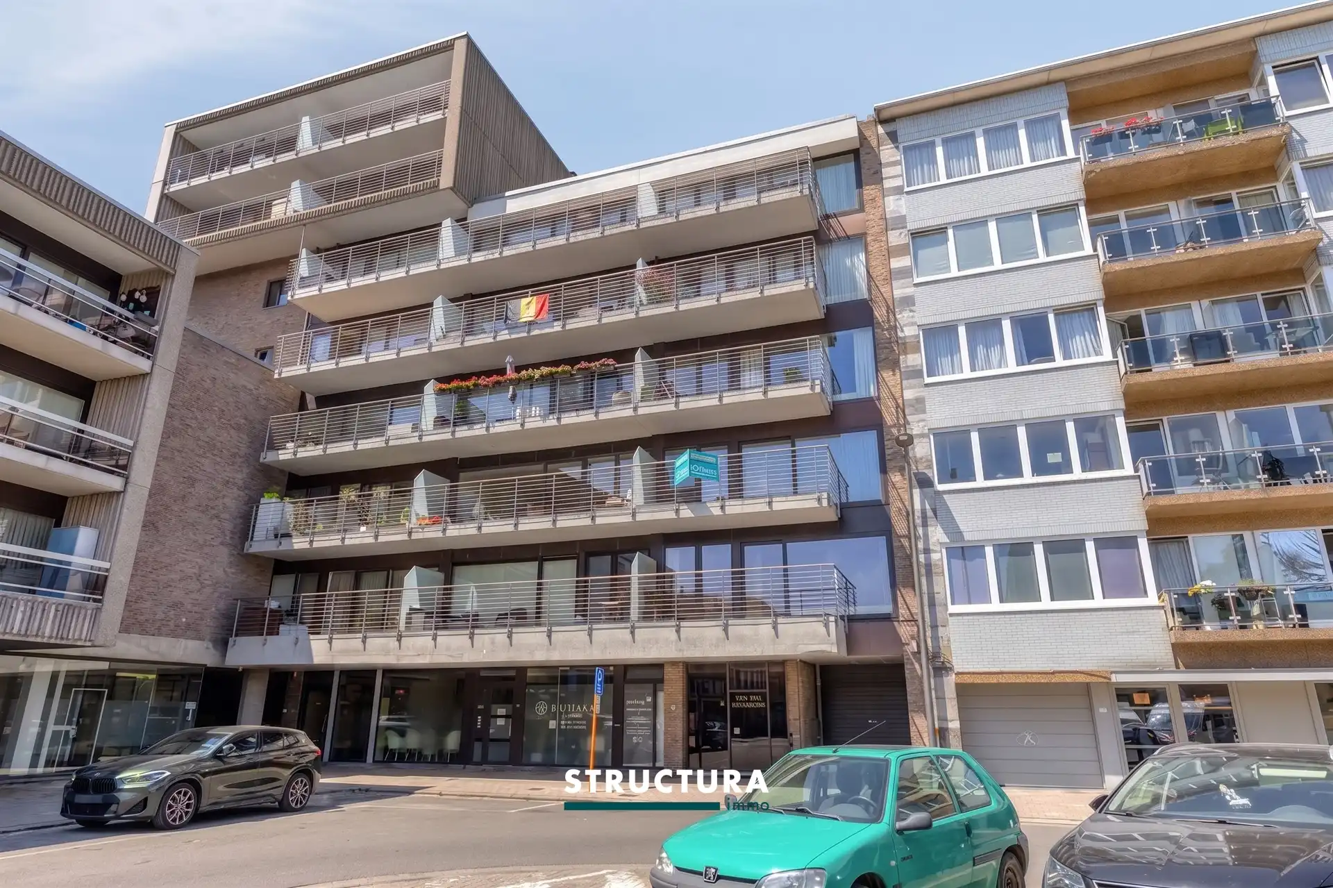 Instapklaar 2-slaapkamerappartement met EPC B foto {{pictureIndex}}
