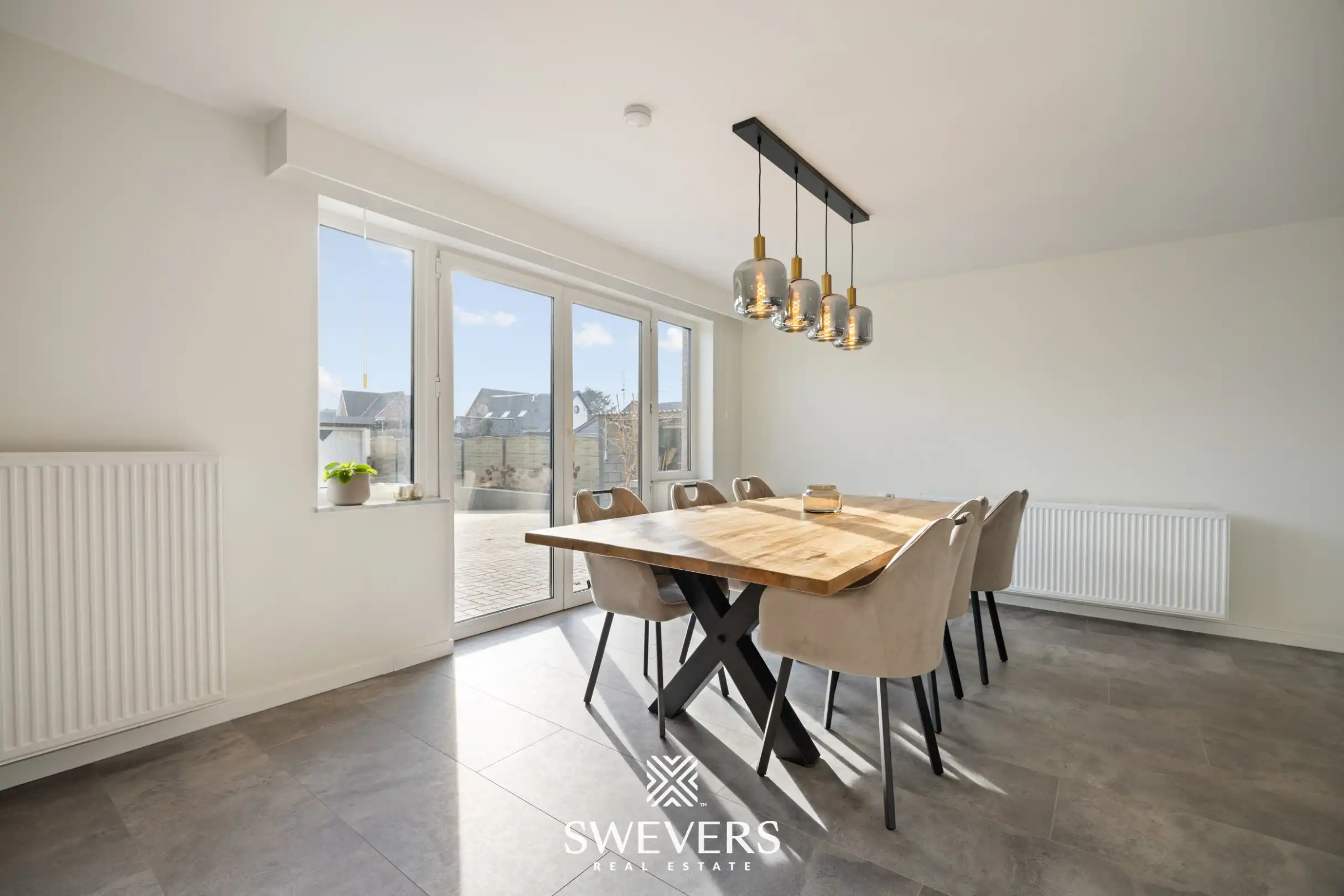 Instapklare gezinswoning met 4 slaapkamers op 9a46 in Opoeteren foto 6