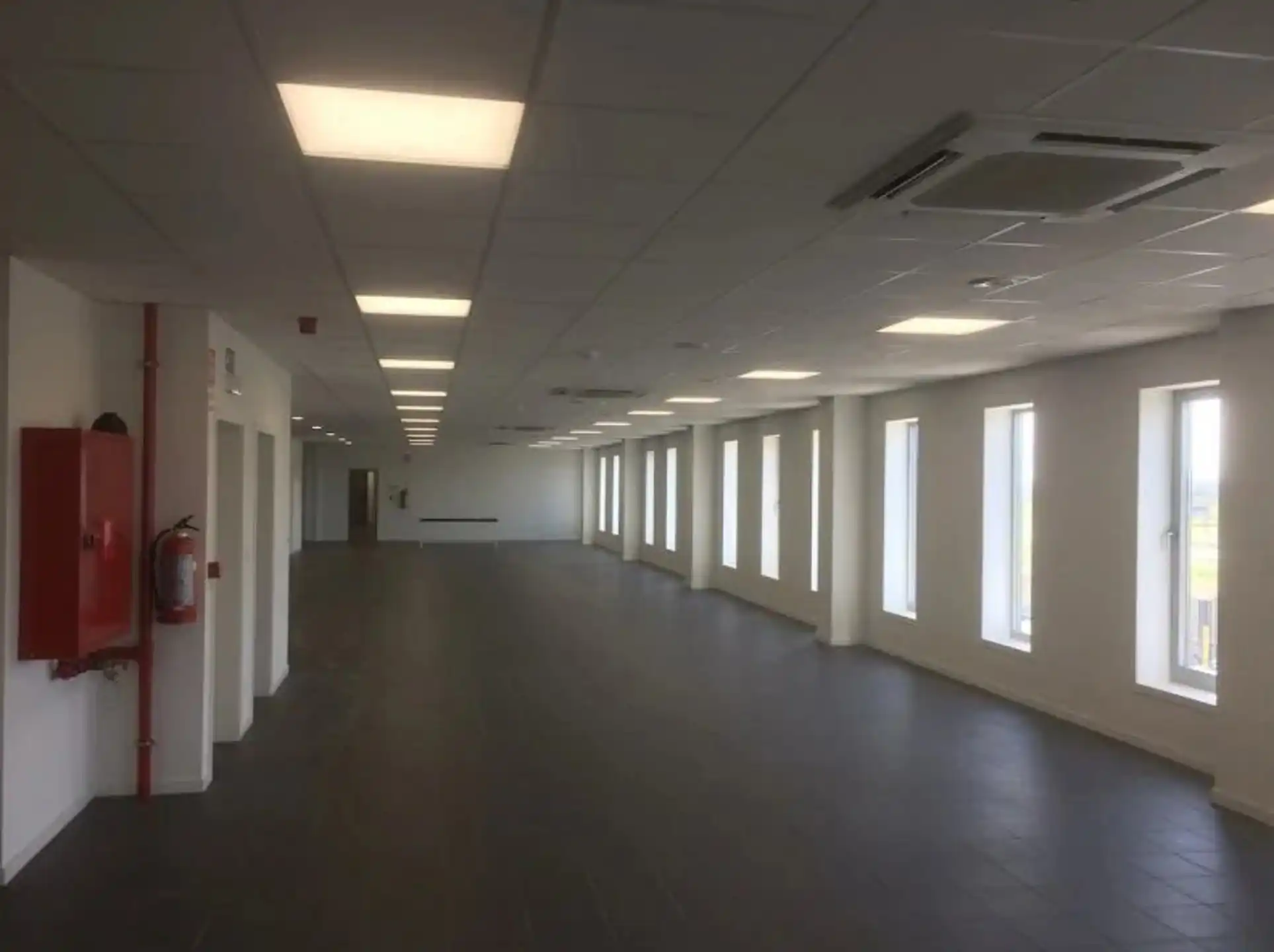 Kantoor en optie tot magazijn in de Haven  foto 7