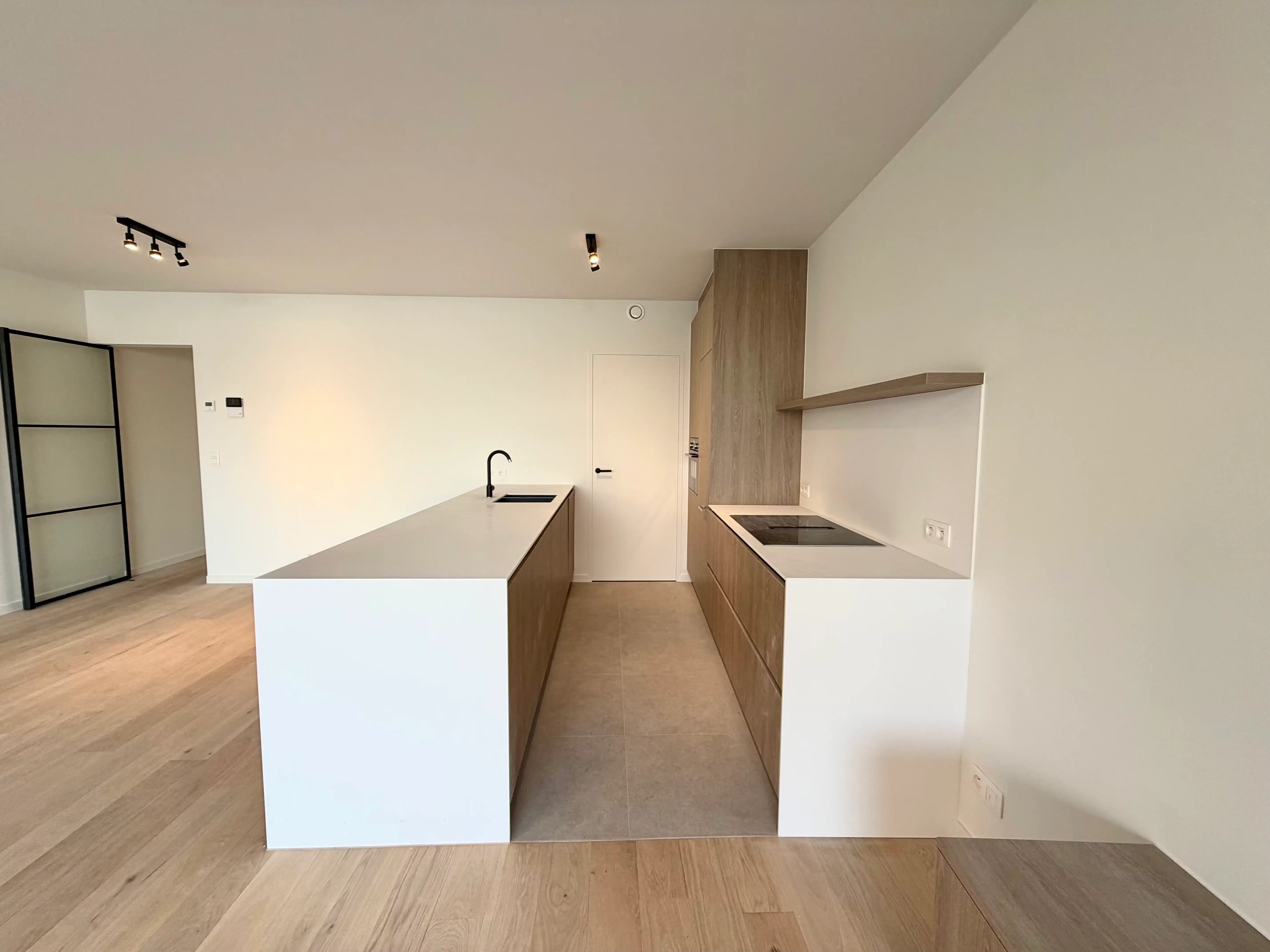 Nieuwbouwappartement met één slaapkamer te huur in Sleidinge foto 5