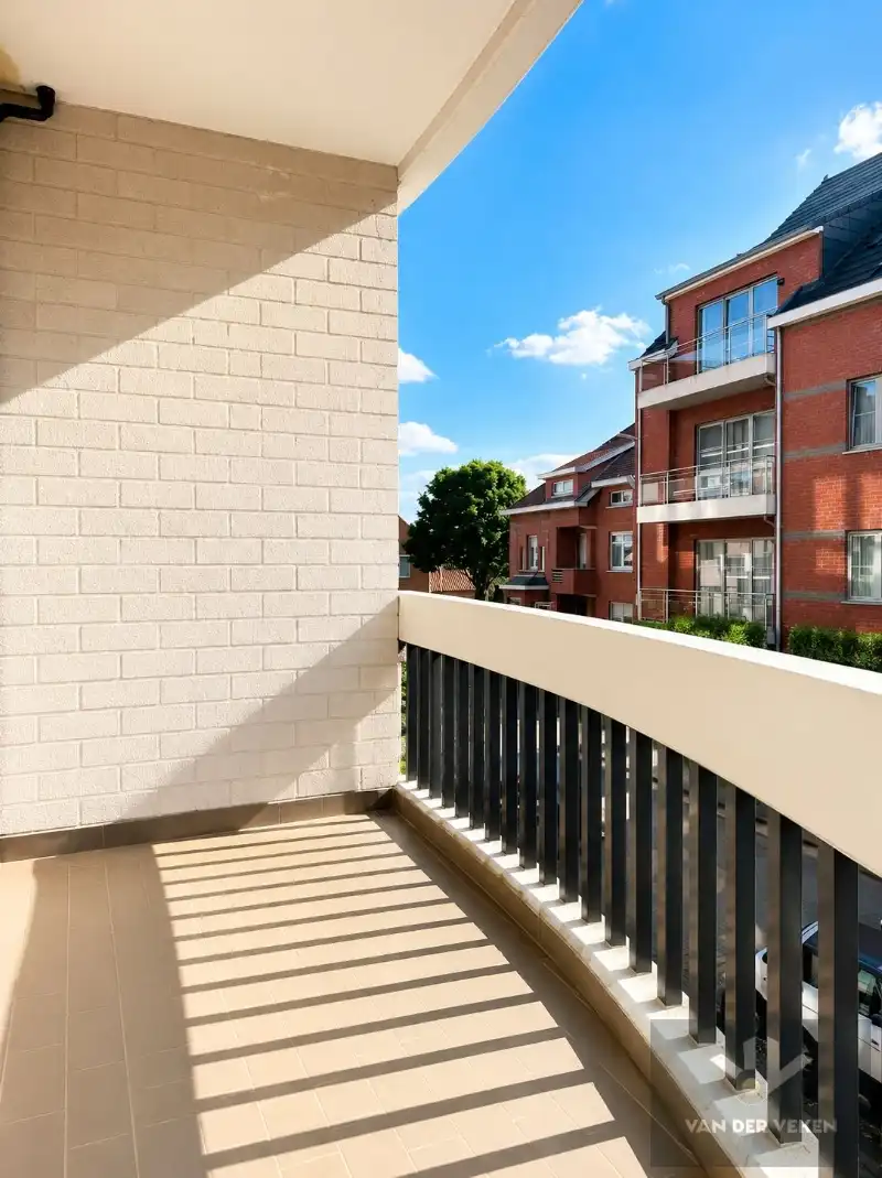 RIANT APPARTEMENT 119 m2 IN  HET CENTRUM VAN PAAL foto 6
