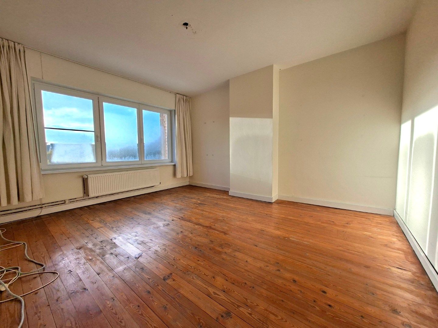 Ruime goed gelegen woning  foto 12