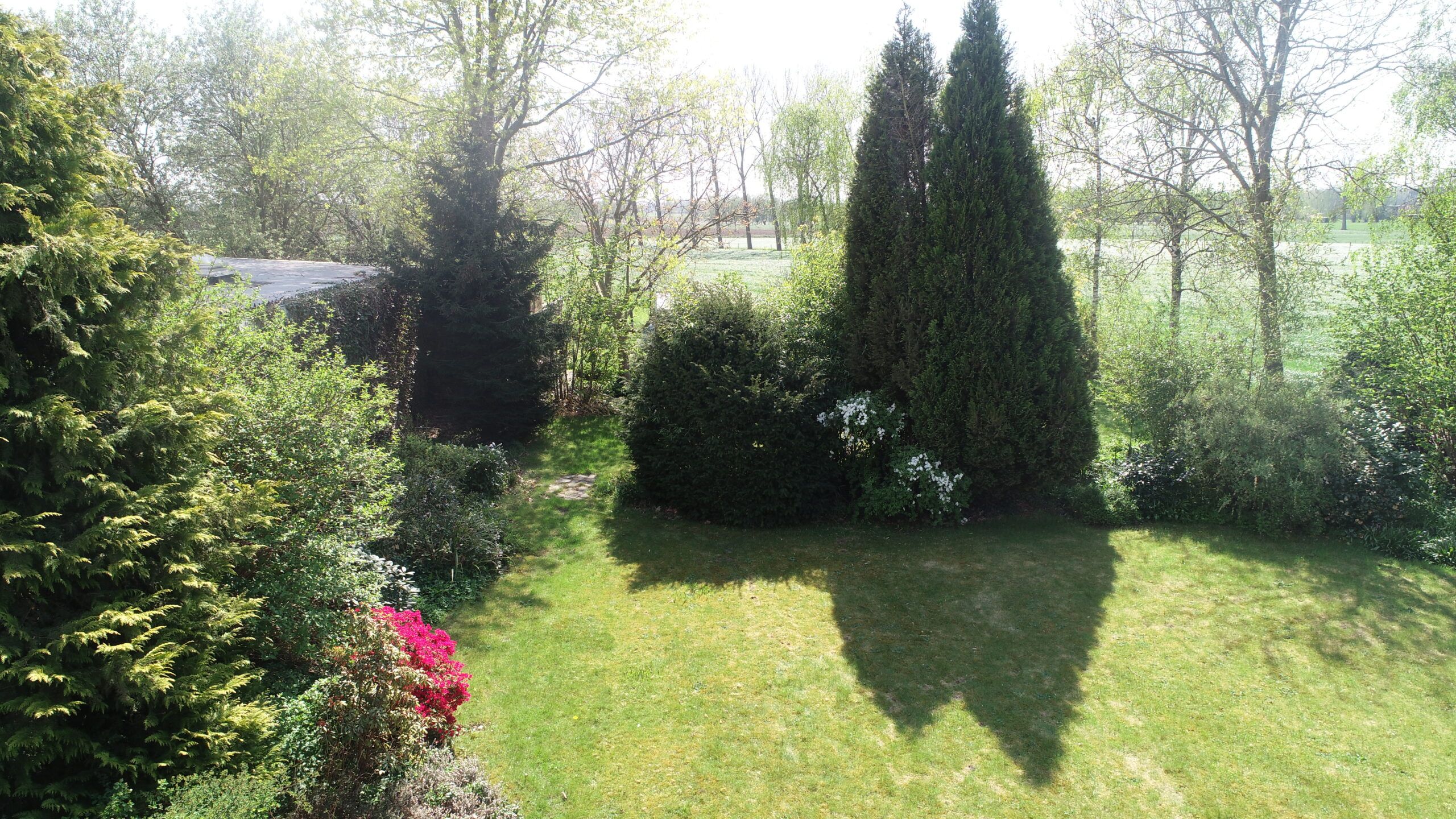 Prachtige tijdloze villa (3 slpks) met mooie tuin in Belsele. foto 12