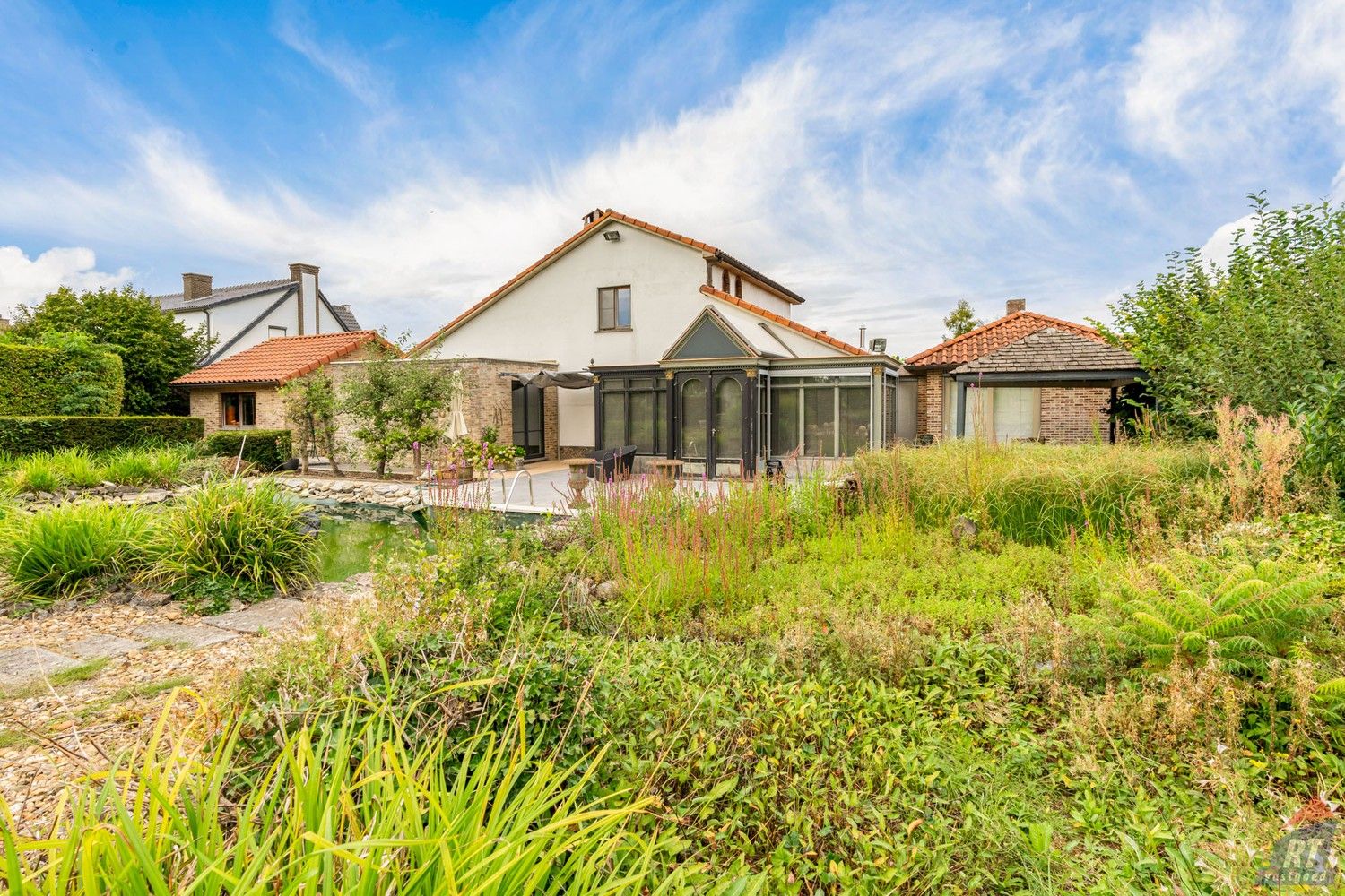 Exclusieve Spaanse villa met karakter en ruimte midden in het groen foto 31