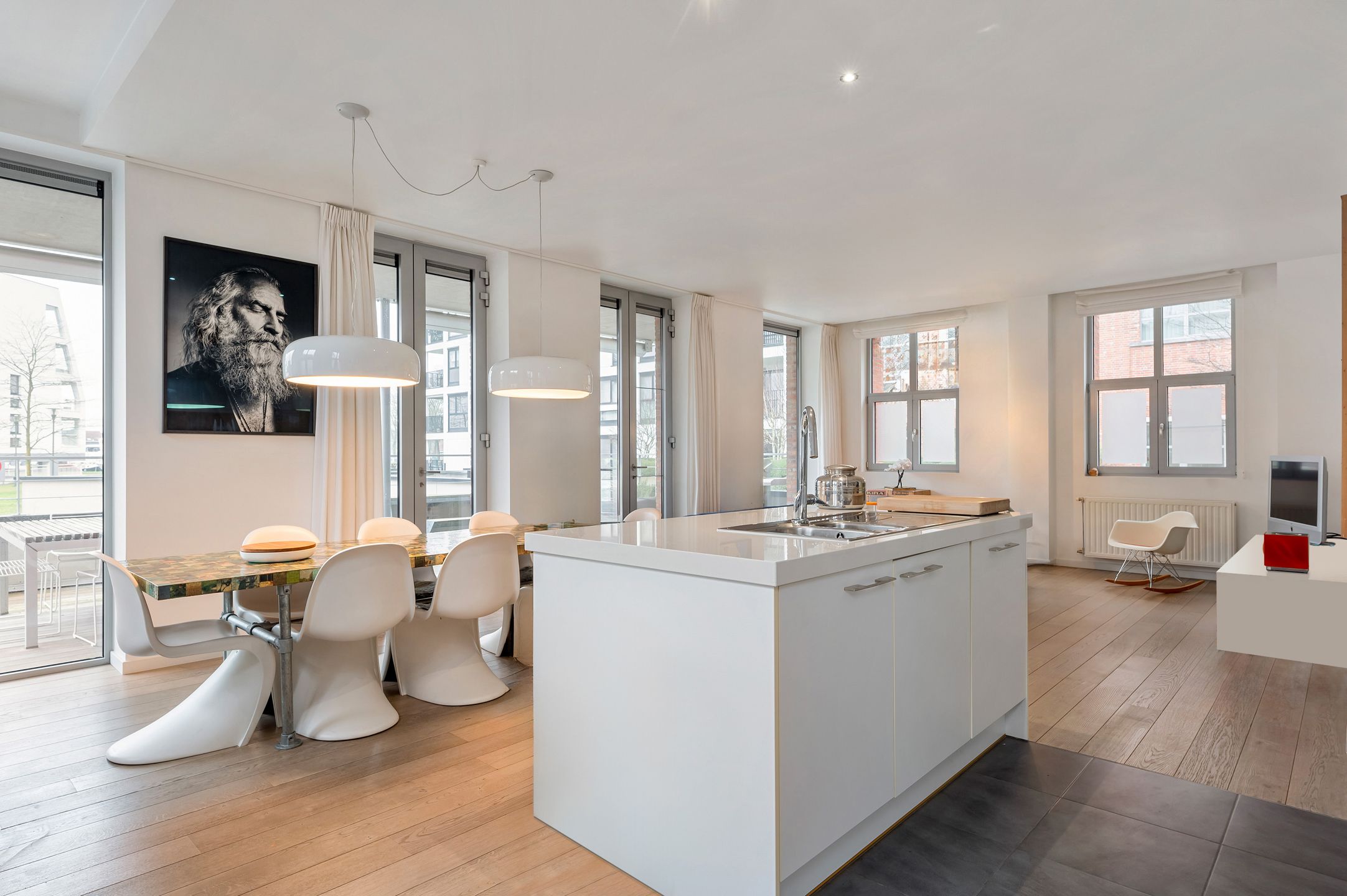 Karakteristiek loft appartement van 150m² aan de Jachthaven! foto 5