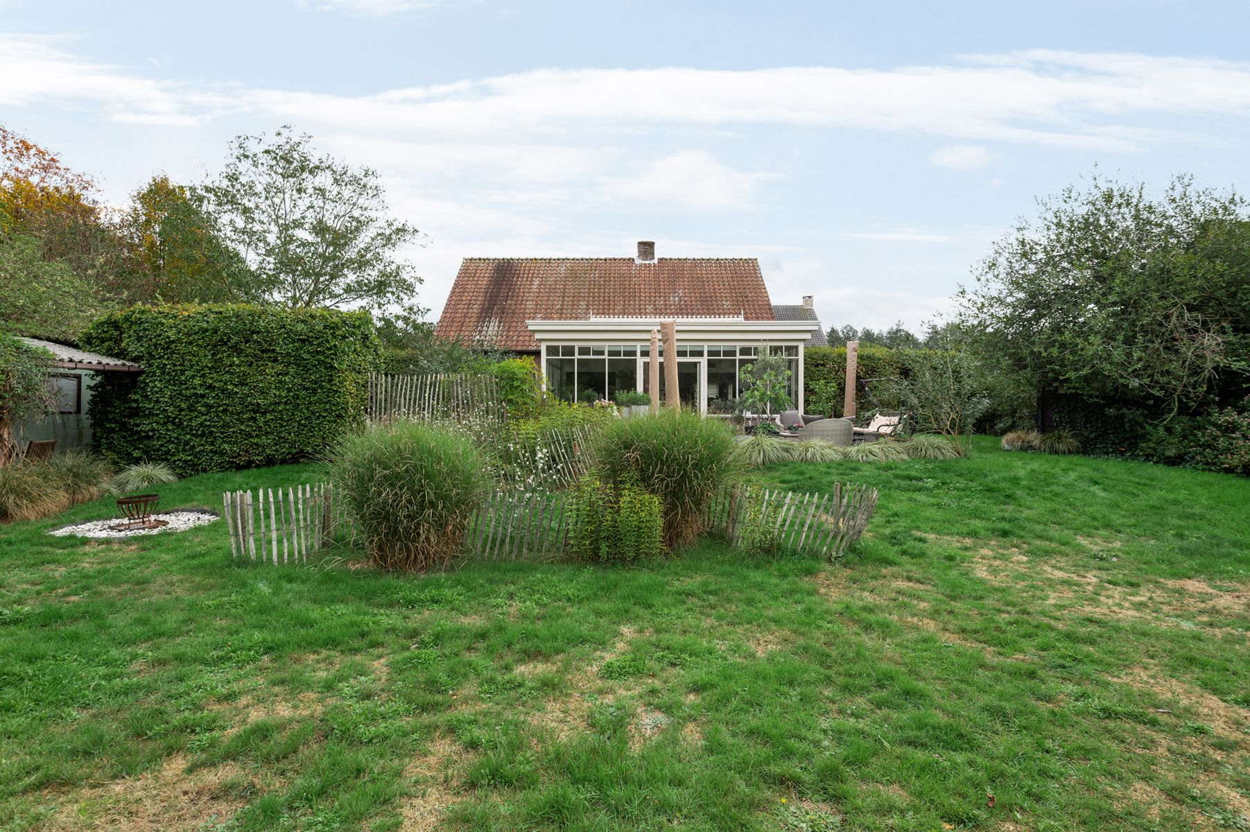 Ruime woning met grote tuin en garage op  1650m2 foto 27