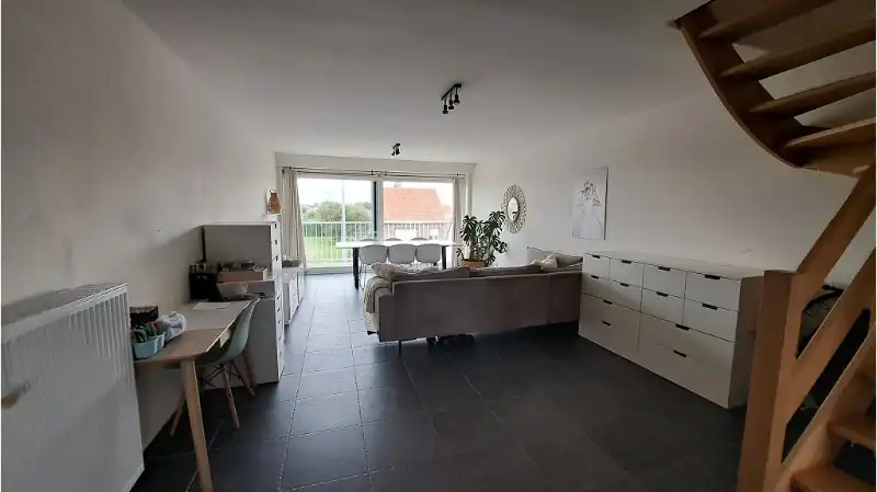 Duplex met 3 slaapkamers, Terras en Autostandplaatrs te huur in Zedelgem foto 3