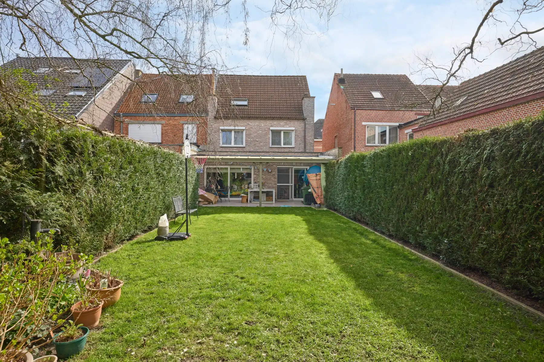 Instapklare woning met 3 slaapkamers en tuin  foto 13