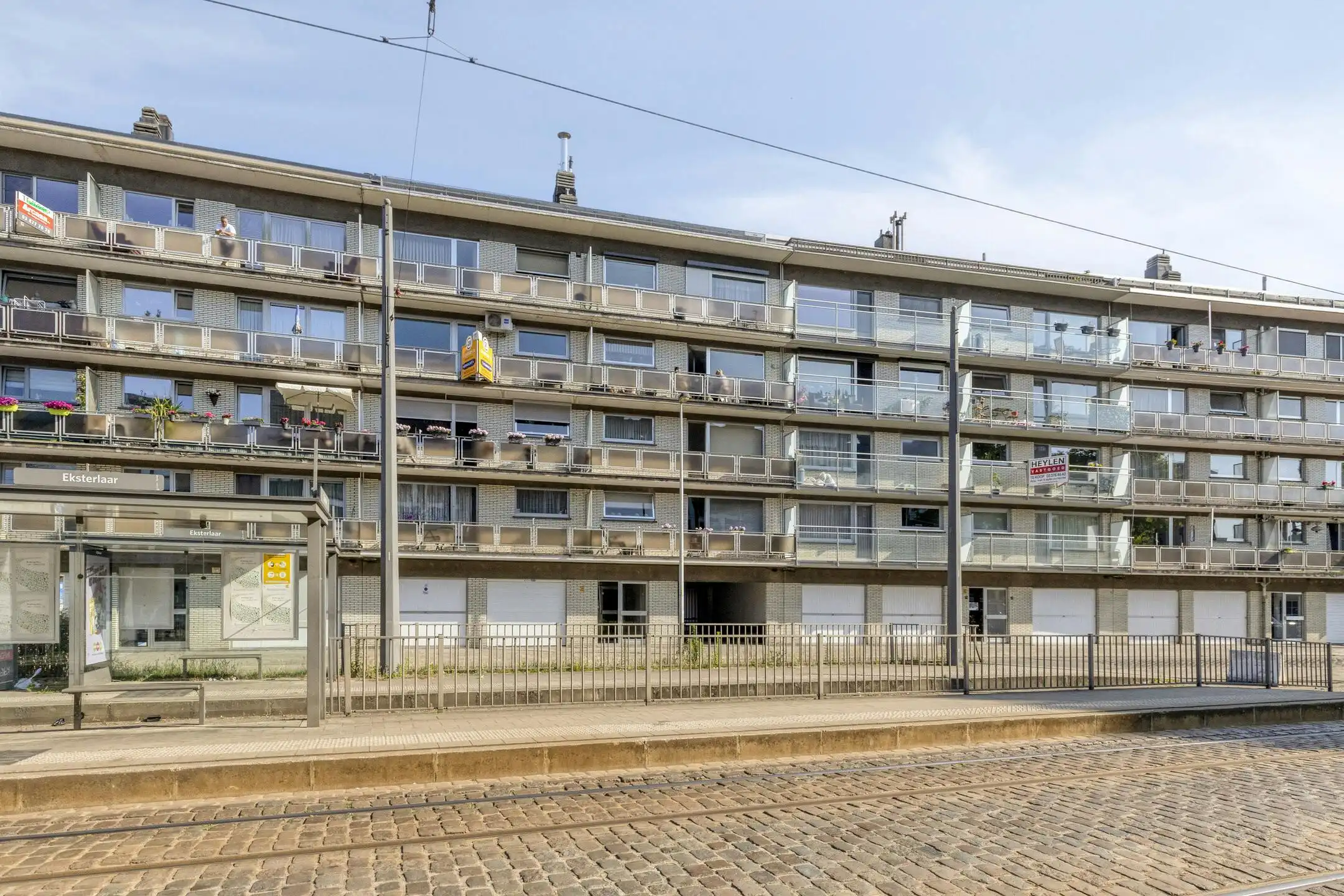 Ruim dakappartement met garage op uitstekende locatie in Deurne! foto 2