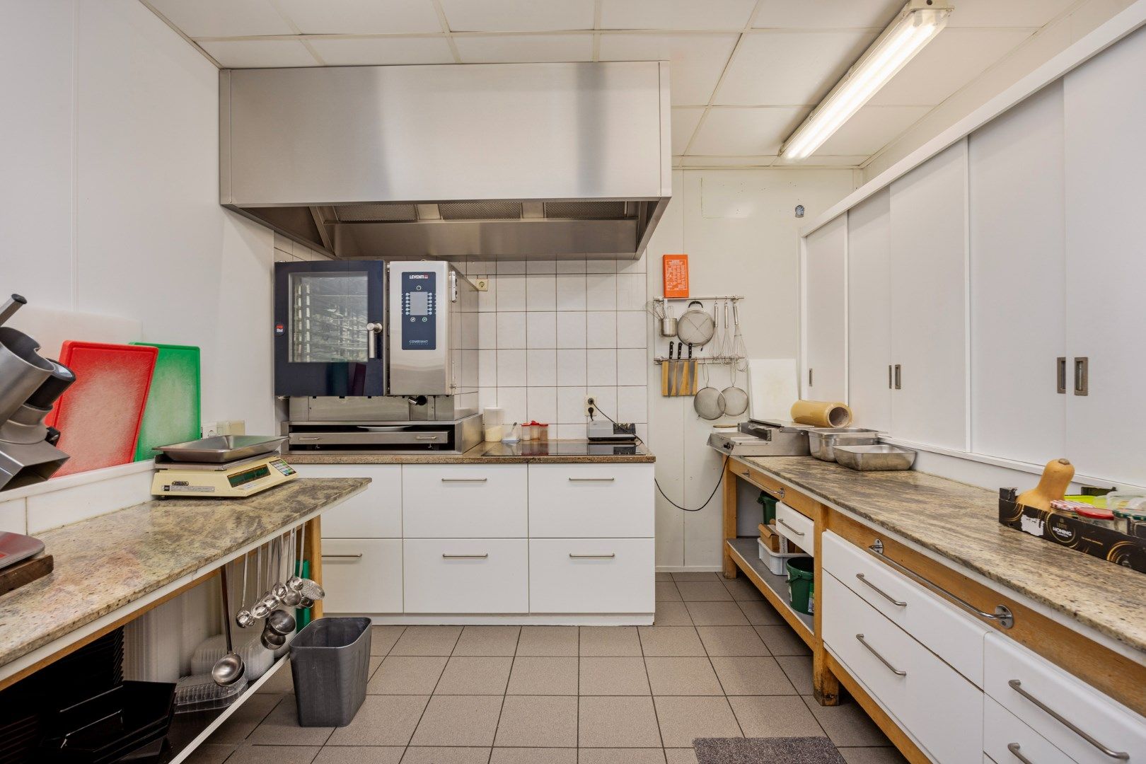 Opbrengsteigendom met handelsgelijkvloers + 2 appartementen foto 7