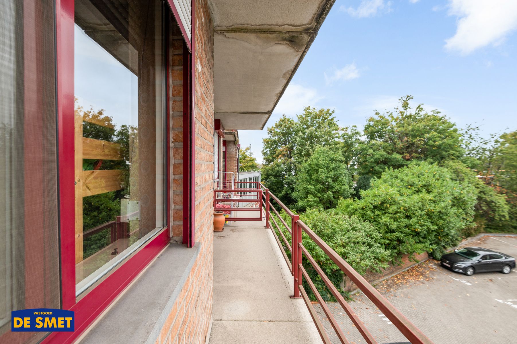 Appartement met lift, twee terrassen en autostaanplaats foto 12