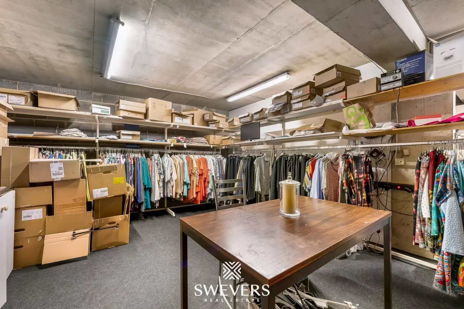 Commerciële topligging aan Sint-Martenplein in Sint-Truiden foto 15