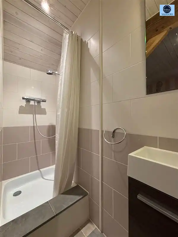 KARAKTERVOLLE WONING MET 5 SLAAPKAMERS foto 12