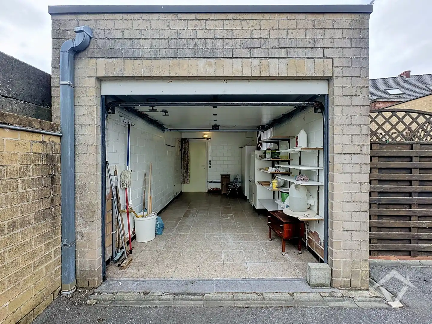 Ruim gelijkvloers appartement met garage op wandelafstand van het centrum van Torhout foto 25