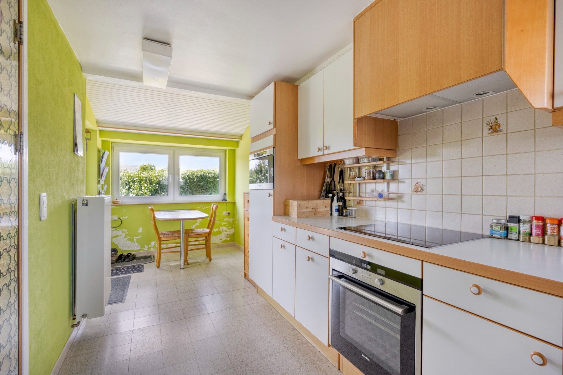Gezellige 4-gevelwoning met mooie ZW georiënteerde tuin foto 10