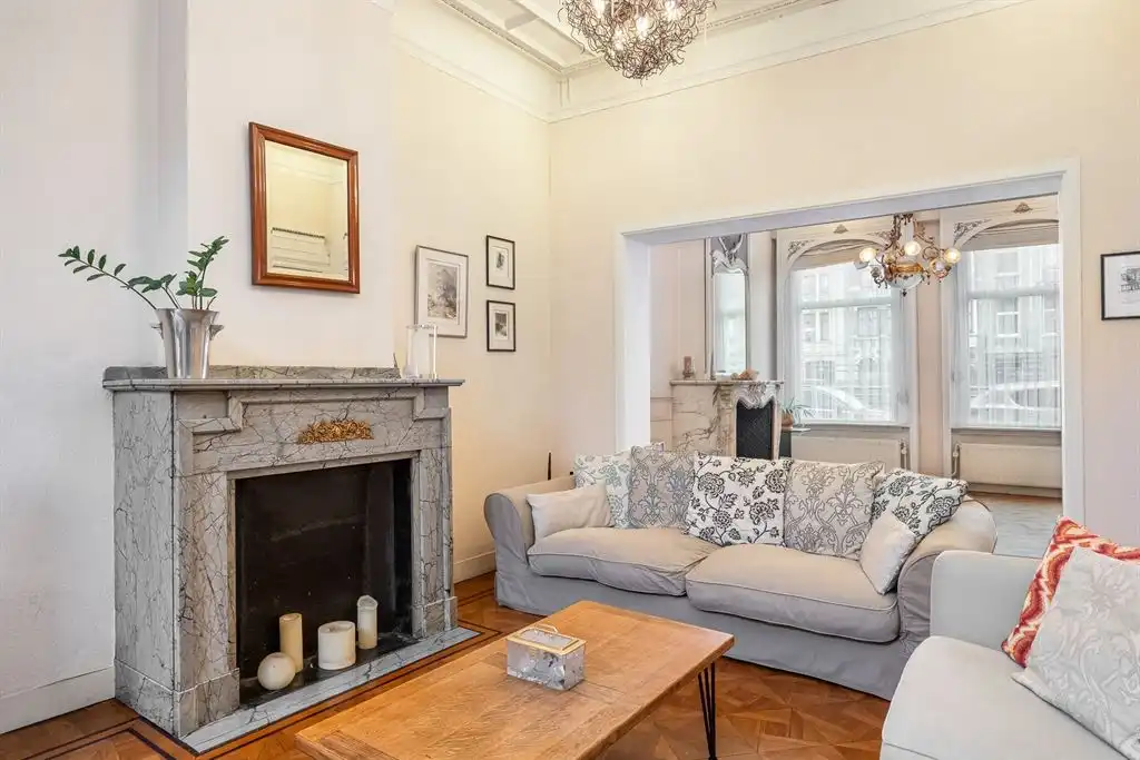 Charmant herenhuis met 4 slaapkamers foto 3