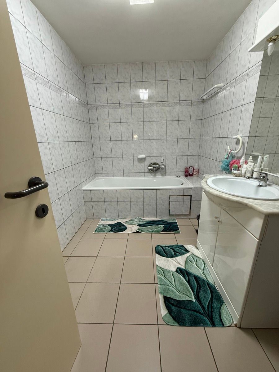 Gelijkvloers appartement met 2 slaapkamers in Genk foto 7