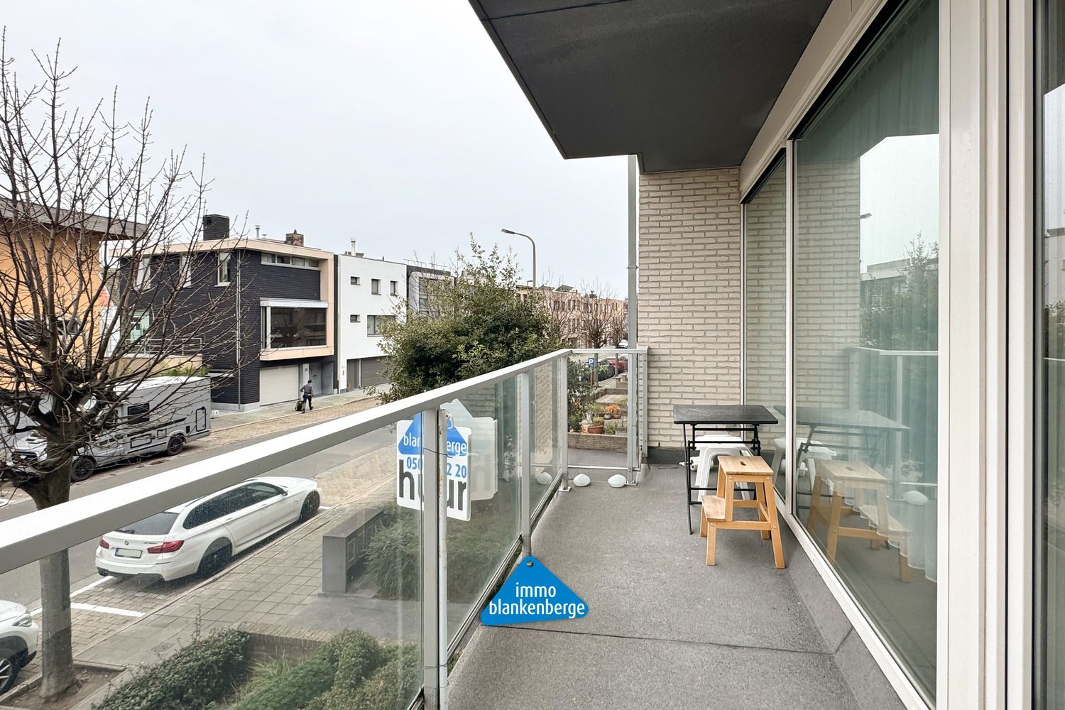 Ruim en modern appartement met twee slaapkamers foto 8