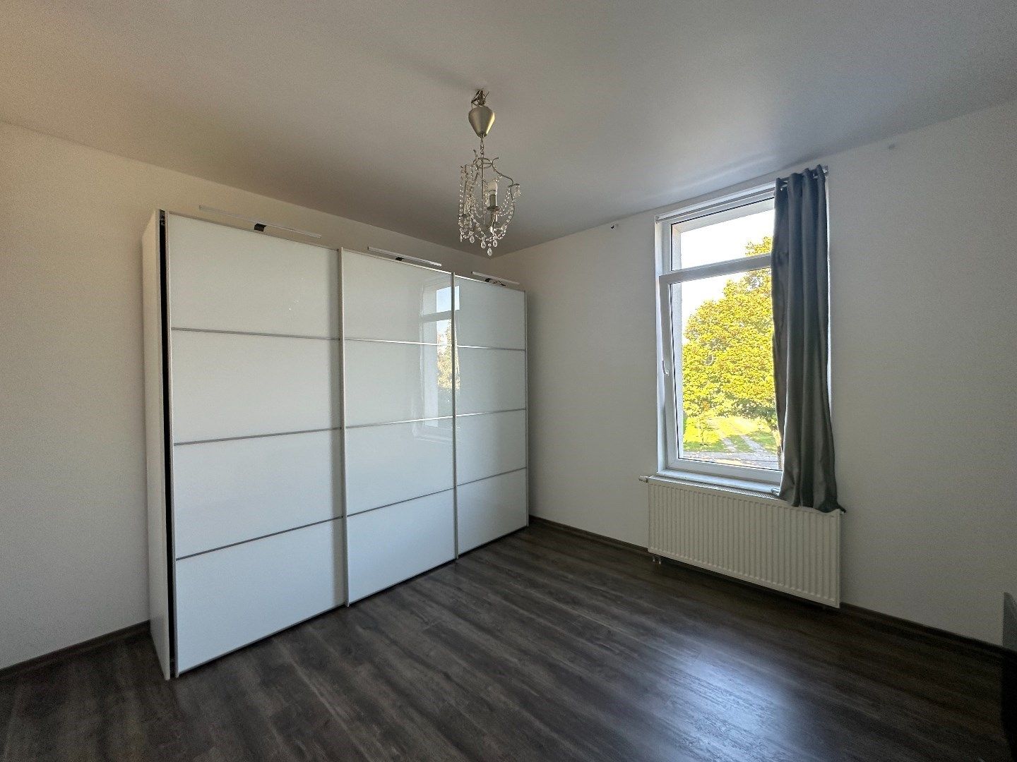 Prachtig gerenoveerde rijwoning met 3 slaapkamers foto 12