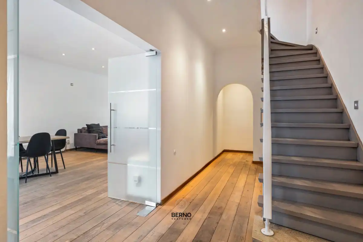 Energiezuinige HOB met tuin en oprit foto 3