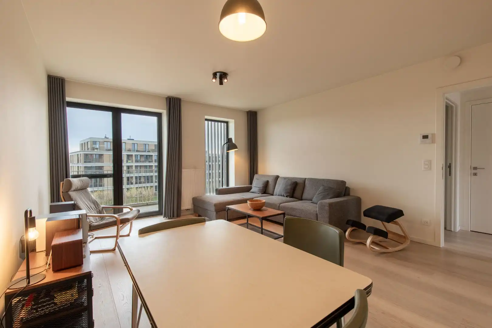 Zeer recent woon- of investeringsappartement foto 4