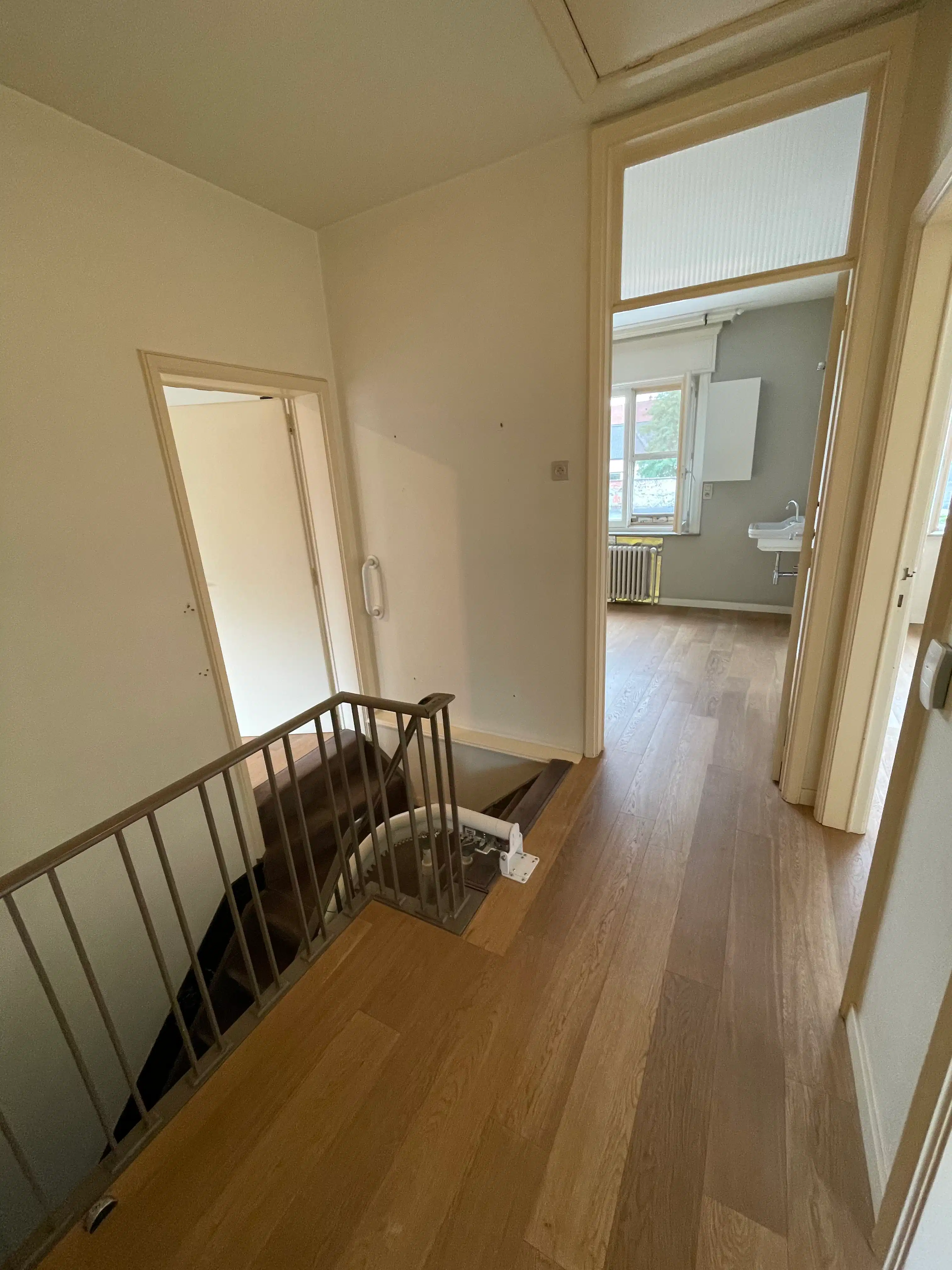 Ruime vier-slaapkamer BURGERWONING + garage & groot terras foto 27