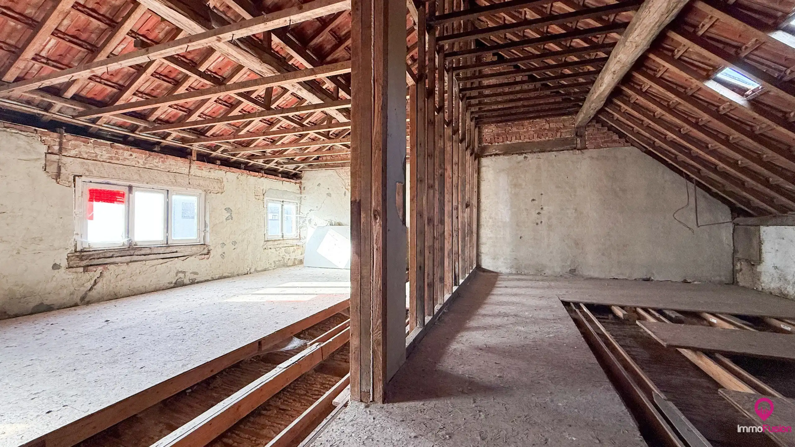 Te renoveren woning gelegen op een rustige locatie! foto 26